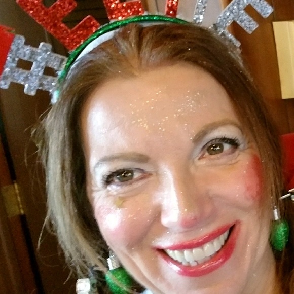 Meet your Posher, Denise - Picture 1 of 1